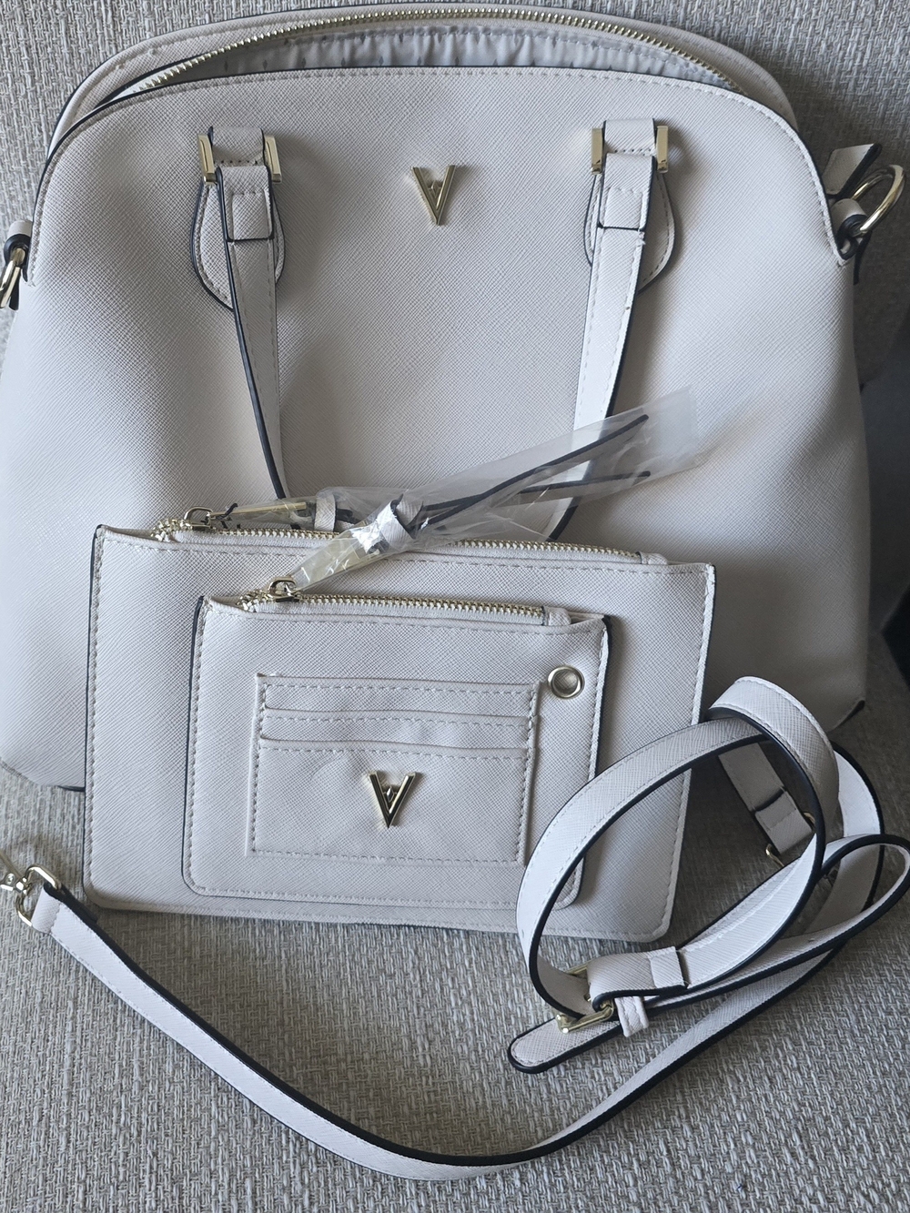 V-Emblem White Dome Shoulder Bag with Detachable Pouch